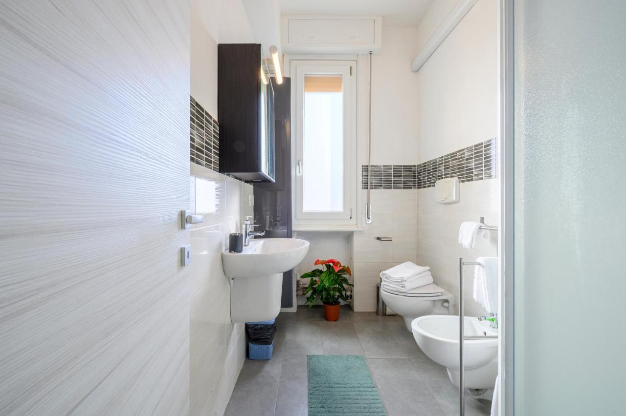 Parma Station & City Center Apartment Экстерьер фото